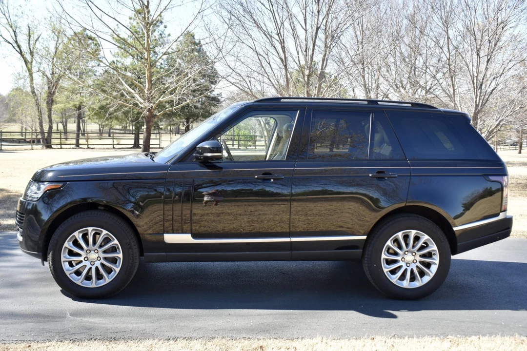 2015 Land Rover Range Rover L405 - Image 3 of 7