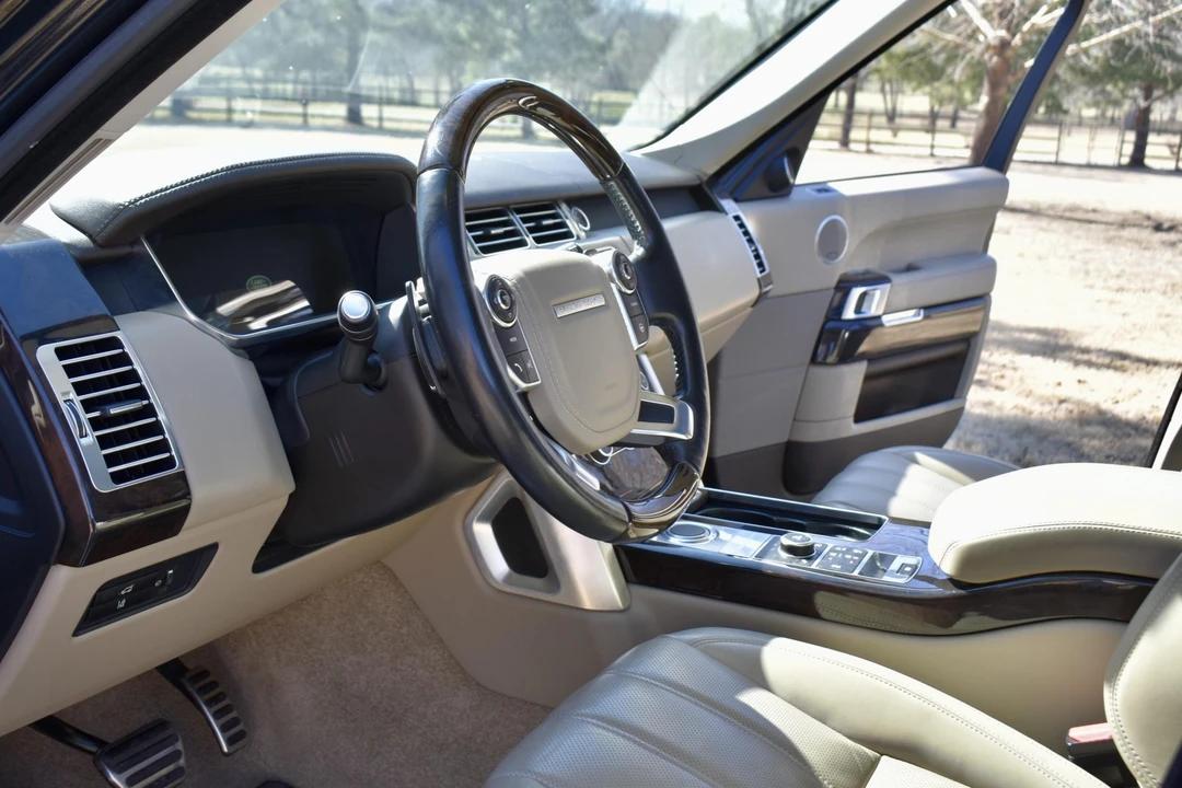 2015 Land Rover Range Rover L405 - Image 5 of 7
