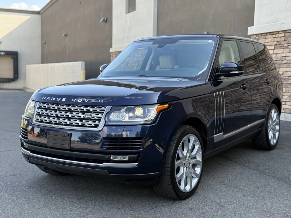 2015 Land Rover Range Rover L405 - Image 4 of 31