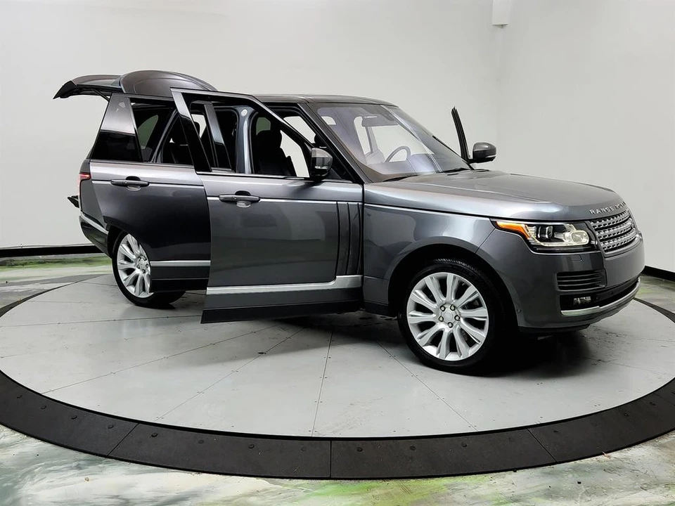 2015 Land Rover Range Rover L405 - Image 10 of 12
