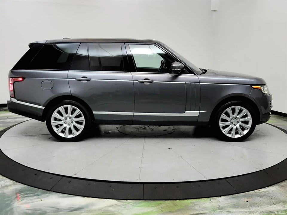 2015 Land Rover Range Rover L405 - Image 4 of 12