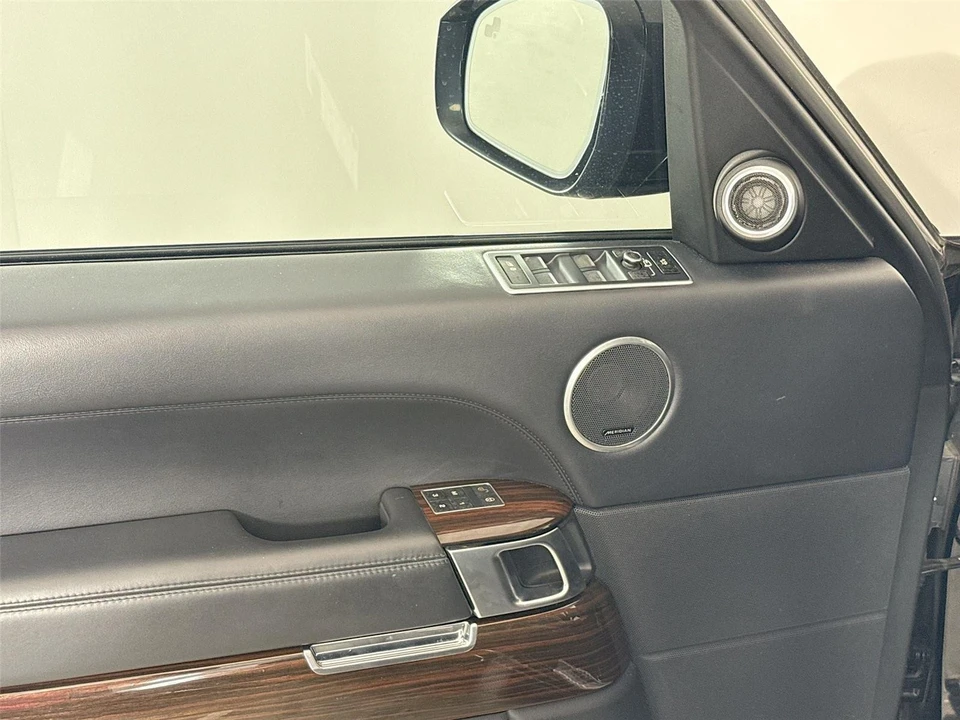 2015 Land Rover Range Rover L405 - Image 11 of 14