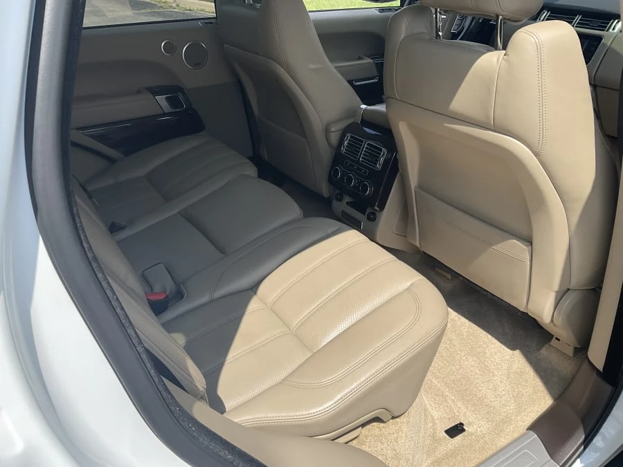 2015 Land Rover Range Rover L405 - Image 5 of 12