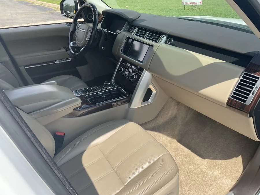 2015 Land Rover Range Rover L405 - Image 6 of 12