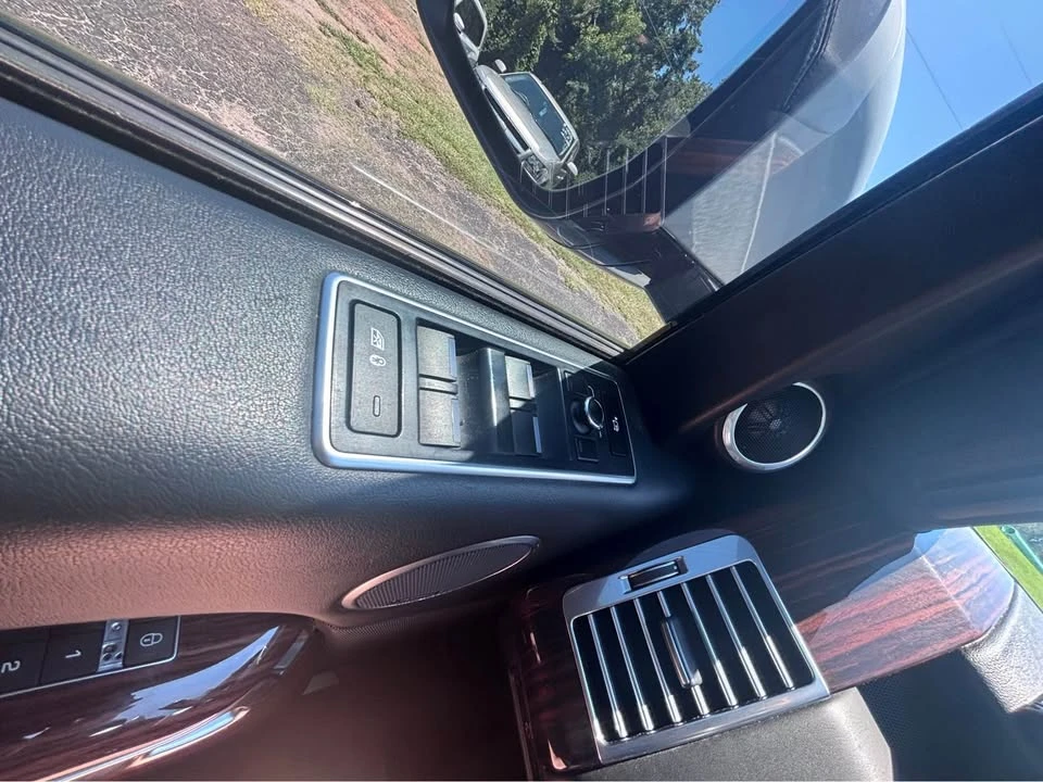 2015 Land Rover Range Rover L405 - Image 13 of 20