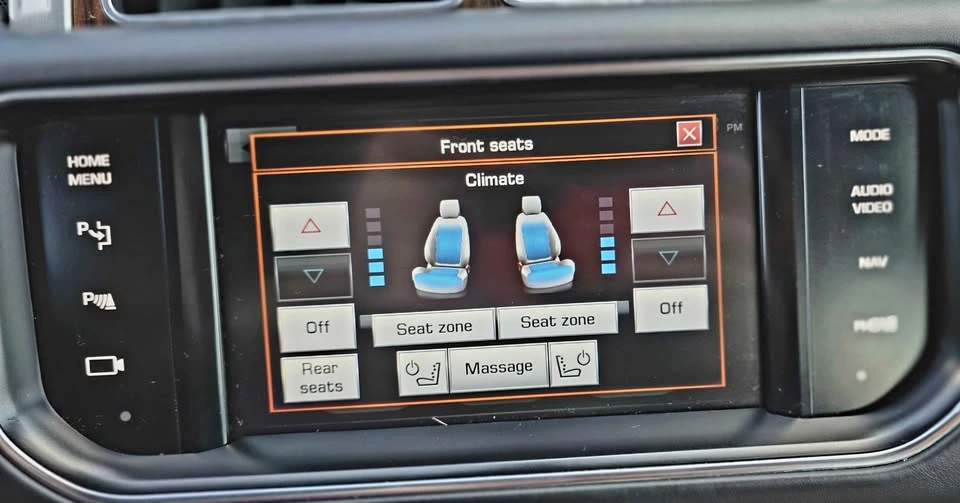 2015 Land Rover Range Rover L405 - Image 17 of 19