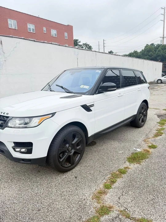 2015 Land Rover Range Rover L405 - Image 7 of 18
