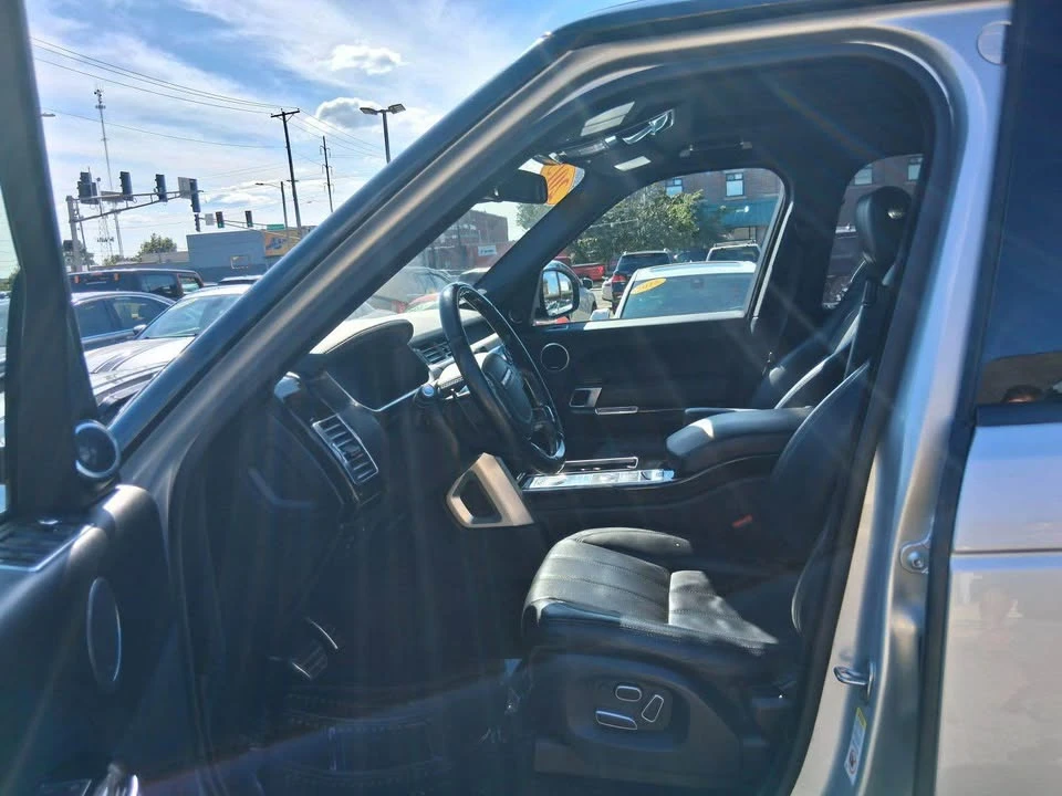 2015 Land Rover Range Rover L405 - Image 6 of 16