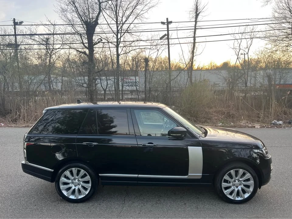 2015 Land Rover Range Rover L405 - Image 9 of 20
