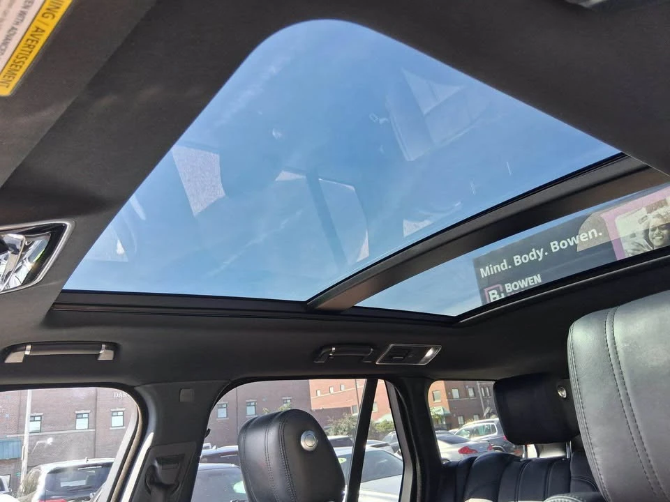 2015 Land Rover Range Rover L405 - Image 10 of 16