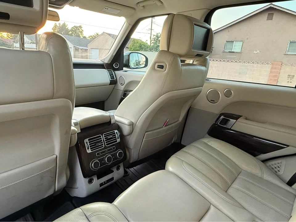 2015 Land Rover Range Rover L405 - Image 11 of 14