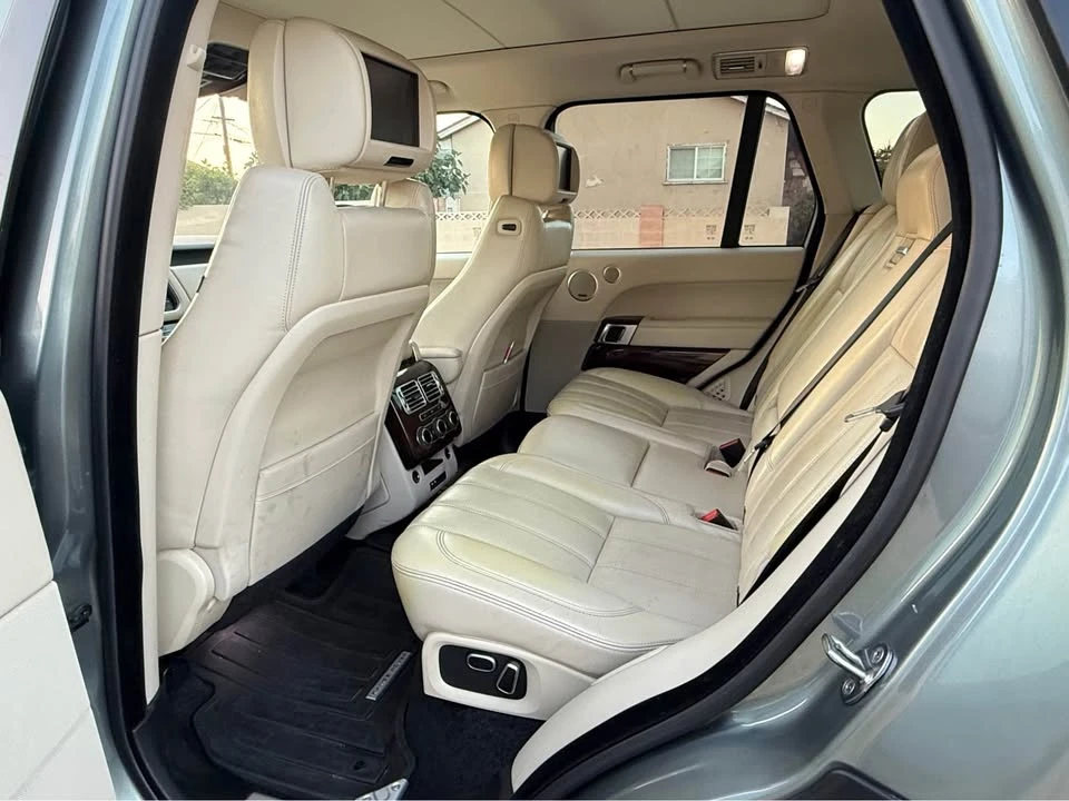 2015 Land Rover Range Rover L405 - Image 9 of 14