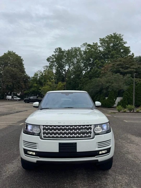 2015 Land Rover Range Rover L405 - Image 8 of 16