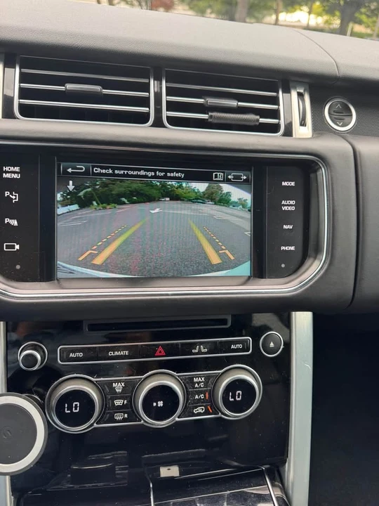 2015 Land Rover Range Rover L405 - Image 15 of 16