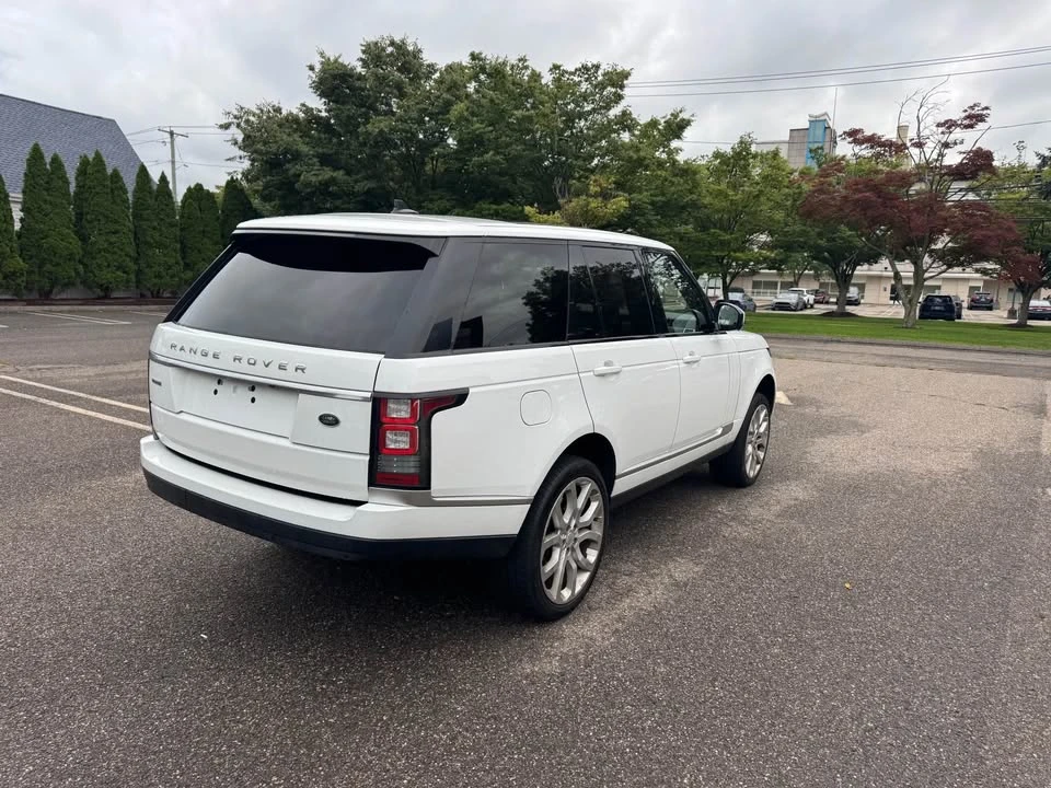2015 Land Rover Range Rover L405 - Image 5 of 16