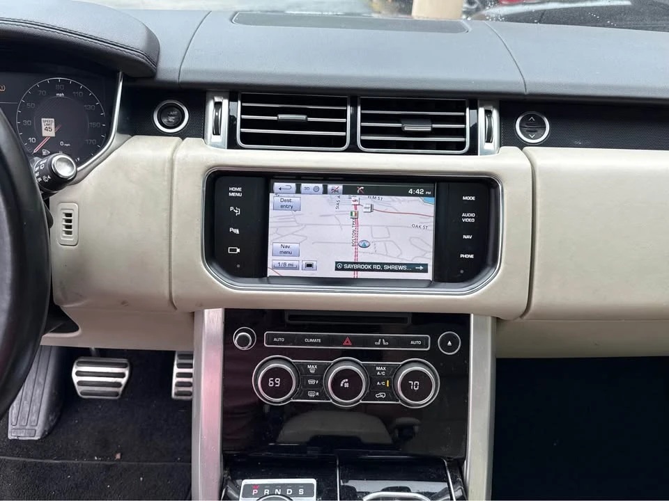 2015 Land Rover Range Rover L405 - Image 14 of 20