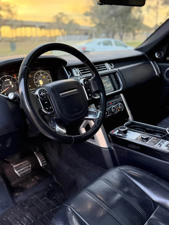 2015 Land Rover Range Rover L405 - Image 14 of 19