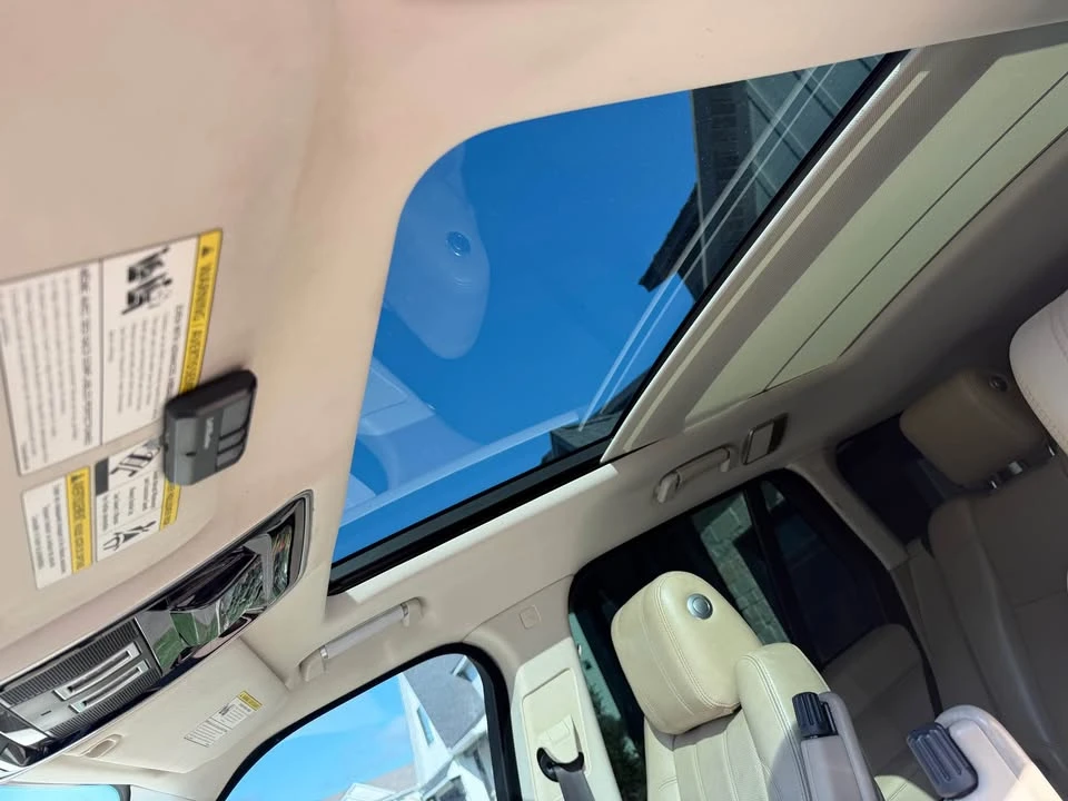 2015 Land Rover Range Rover L405 - Image 6 of 10