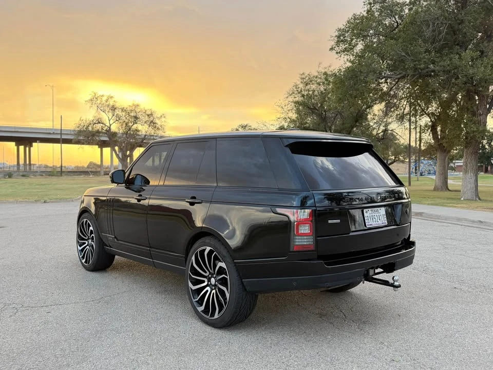 2015 Land Rover Range Rover L405 - Image 6 of 19