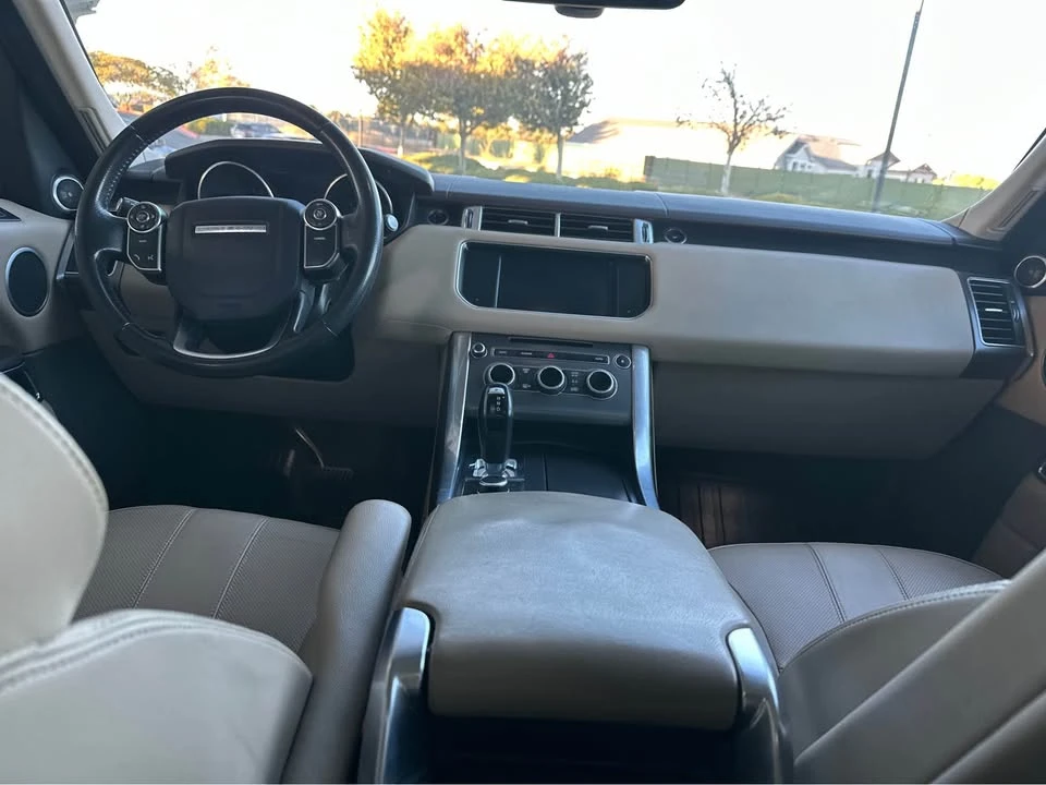 2015 Land Rover Range Rover L405 - Image 9 of 11