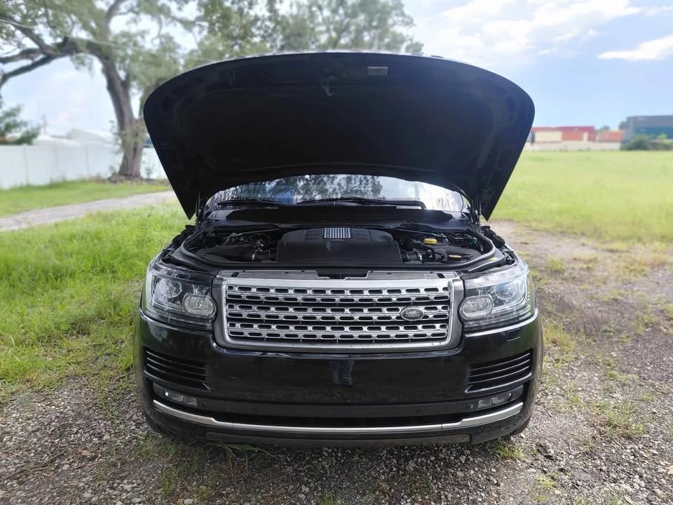 2015 Land Rover Range Rover L405 - Image 11 of 17