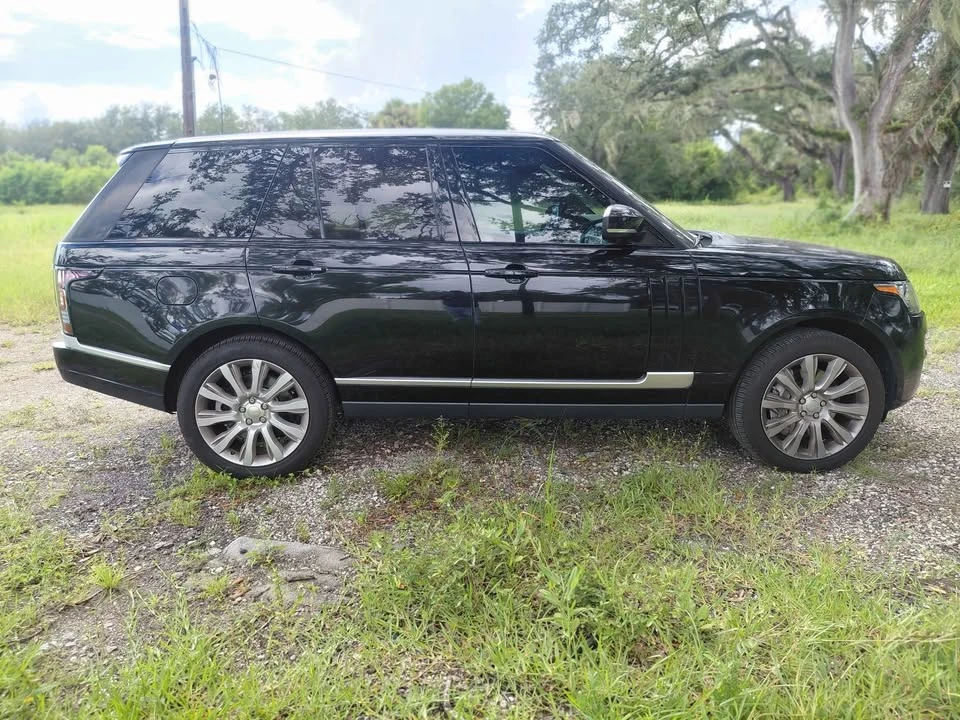 2015 Land Rover Range Rover L405 - Image 9 of 17