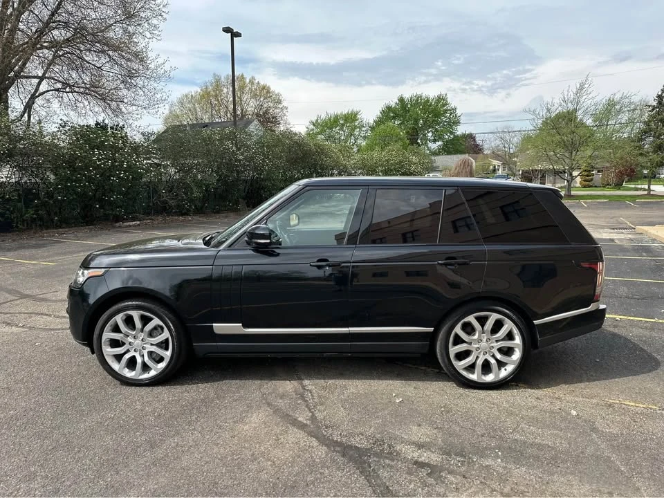 2015 Land Rover Range Rover L405 - Image 3 of 17