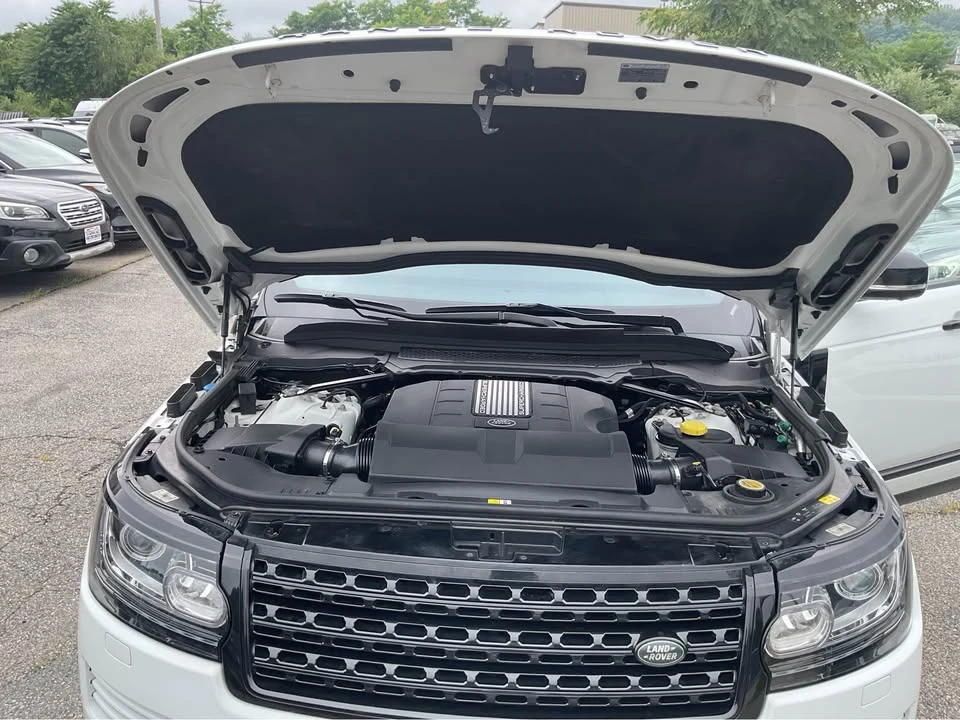 2015 Land Rover Range Rover L405 - Image 11 of 20
