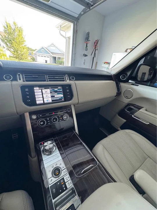 2015 Land Rover Range Rover L405 - Image 9 of 20