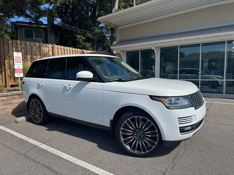 2015 Land Rover Range Rover L405 - Image 2 of 20