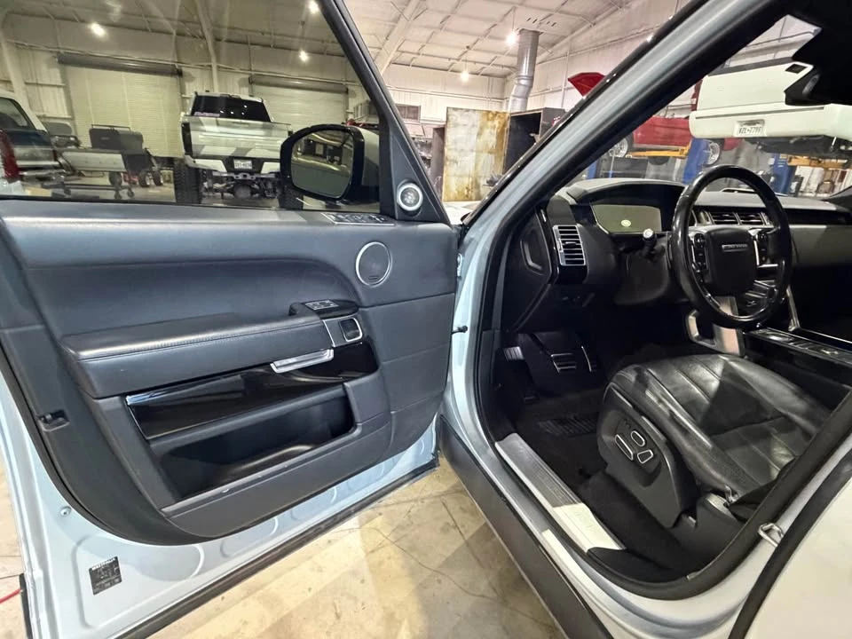 2015 Land Rover Range Rover L405 - Image 8 of 14