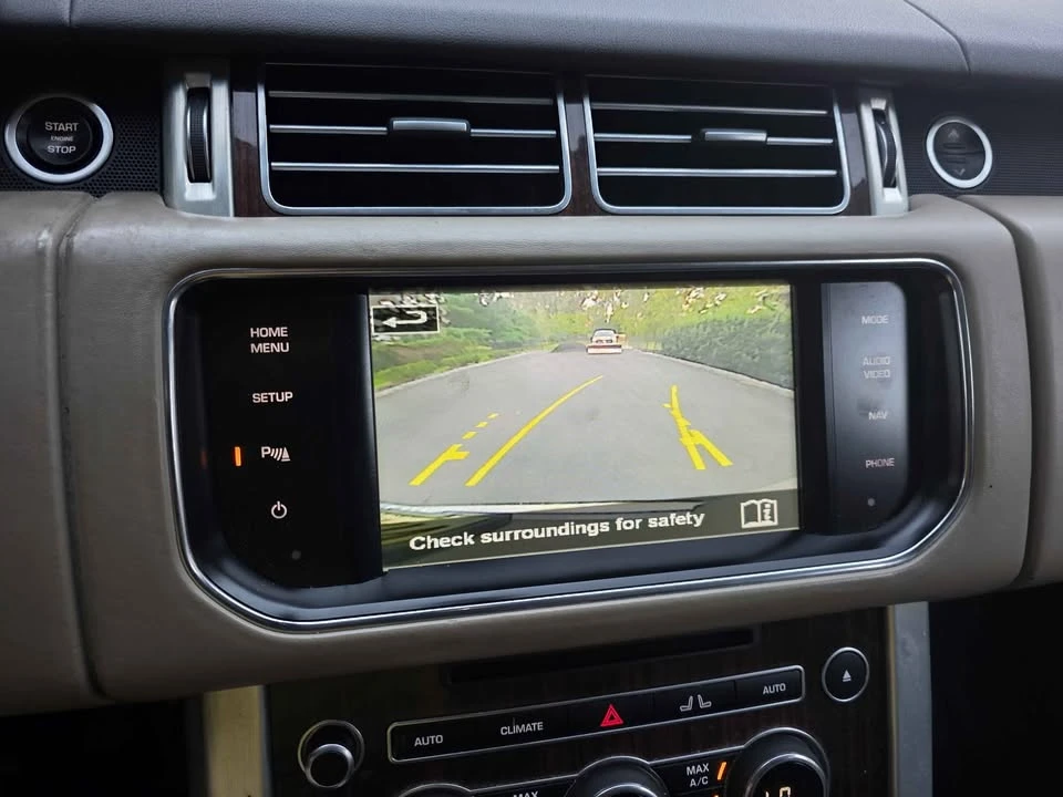 2015 Land Rover Range Rover L405 - Image 17 of 20