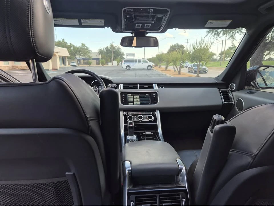 2015 Land Rover Range Rover L405 - Image 9 of 18