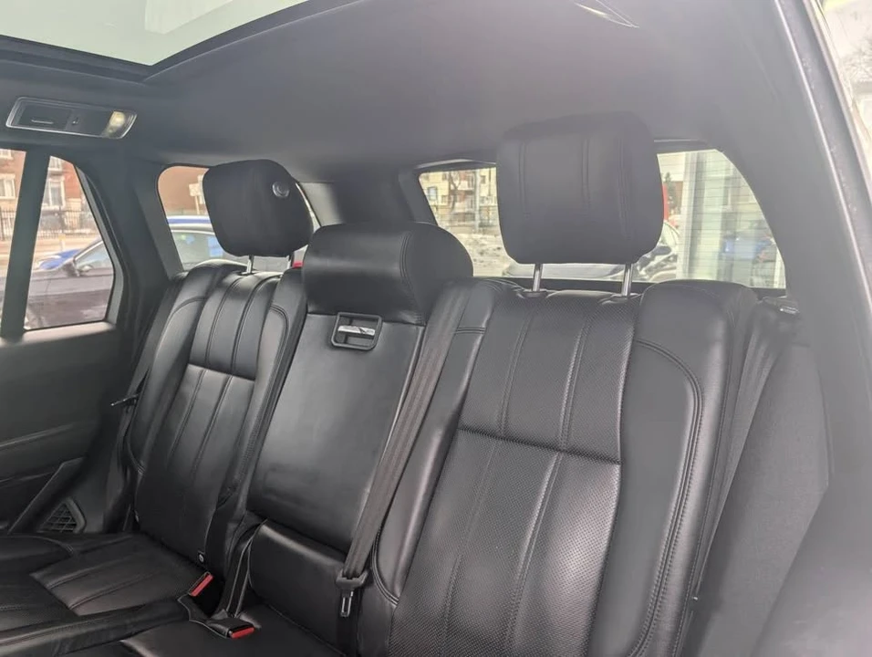 2015 Land Rover Range Rover L405 - Image 9 of 20