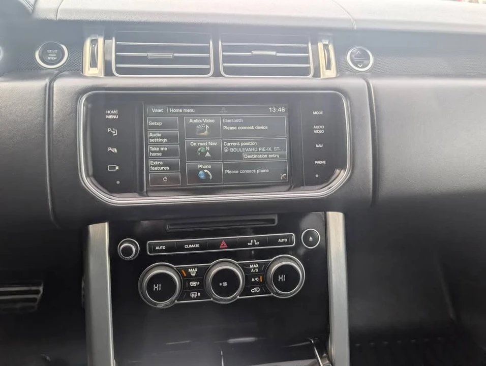 2015 Land Rover Range Rover L405 - Image 16 of 20