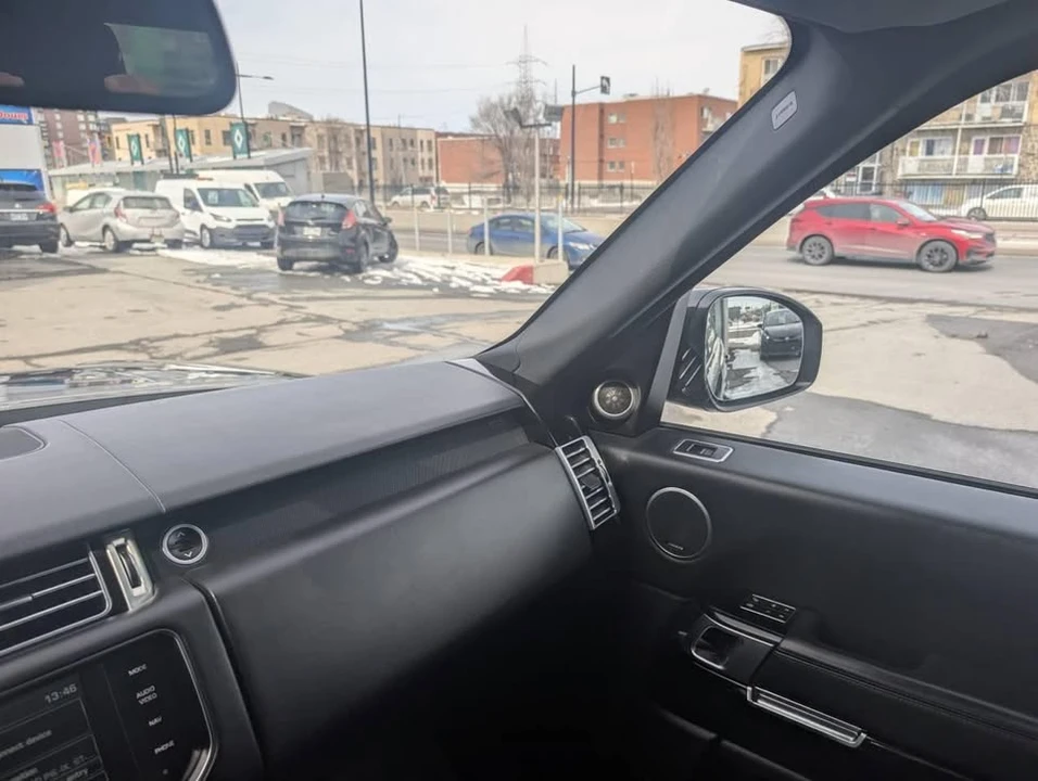 2015 Land Rover Range Rover L405 - Image 17 of 20