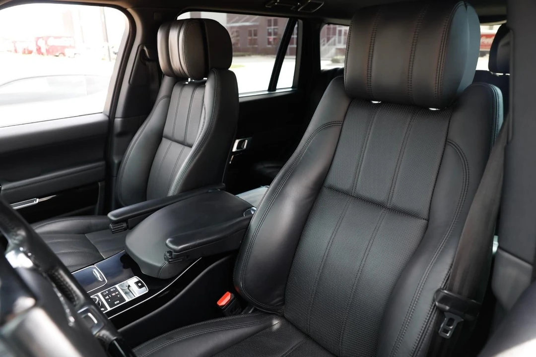 2015 Land Rover Range Rover L405 - Image 6 of 21