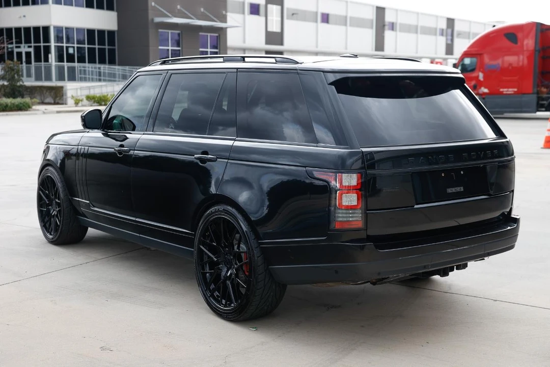 2015 Land Rover Range Rover L405 - Image 5 of 21