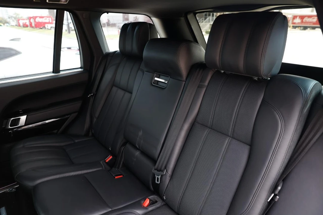 2015 Land Rover Range Rover L405 - Image 10 of 21