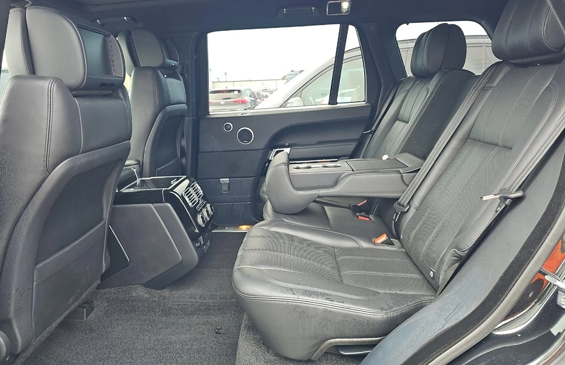 2015 Land Rover Range Rover L405 - Image 8 of 20