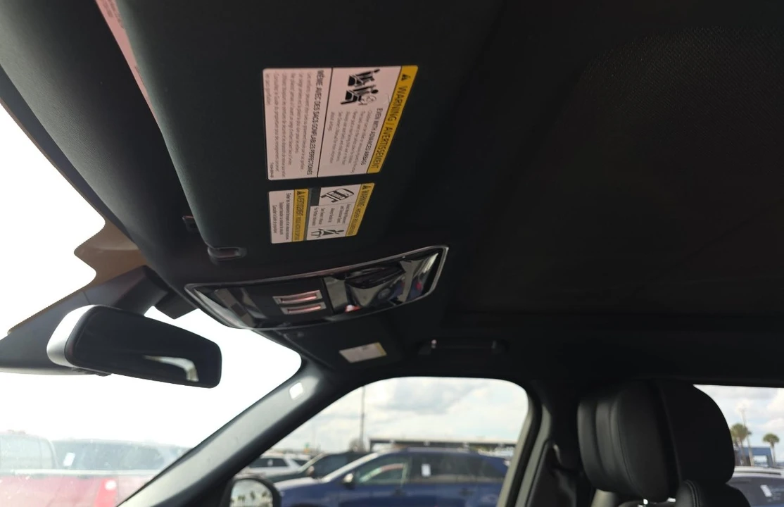 2015 Land Rover Range Rover L405 - Image 17 of 20