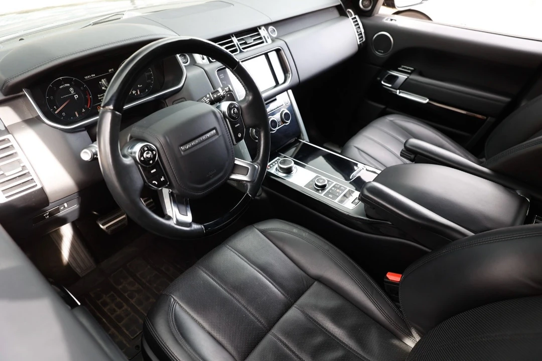 2015 Land Rover Range Rover L405 - Image 6 of 12