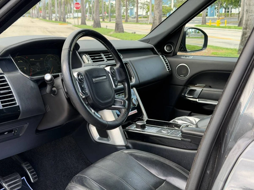 2015 Land Rover Range Rover L405 - Image 9 of 16