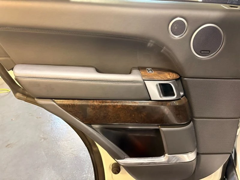 2015 Land Rover Range Rover L405 - Image 12 of 12