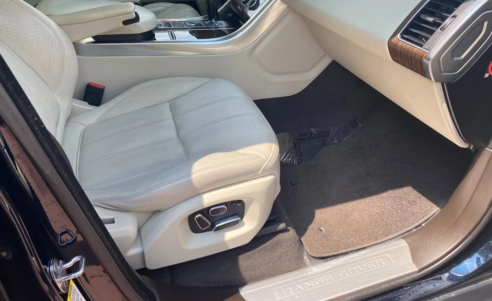 2015 Land Rover Range Rover L405 - Image 13 of 19