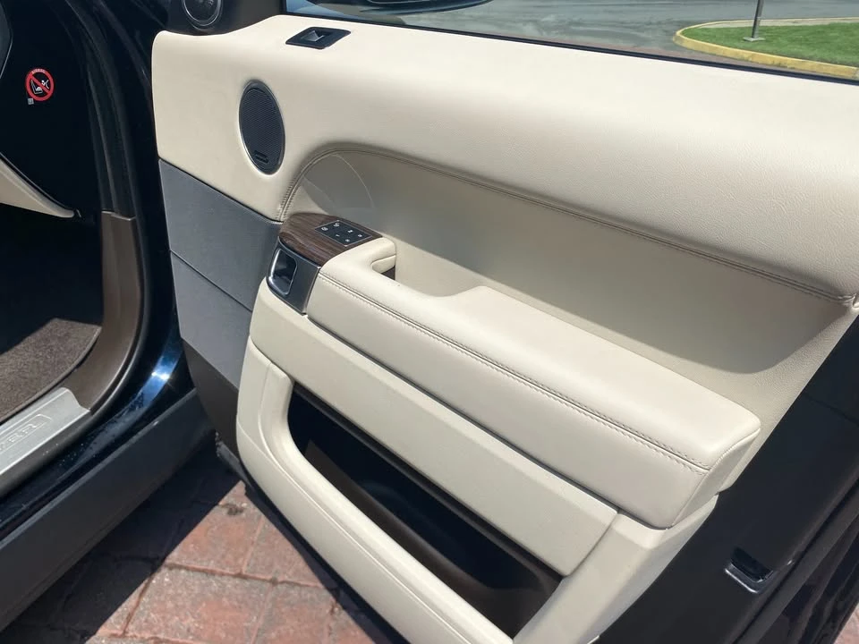2015 Land Rover Range Rover L405 - Image 14 of 19