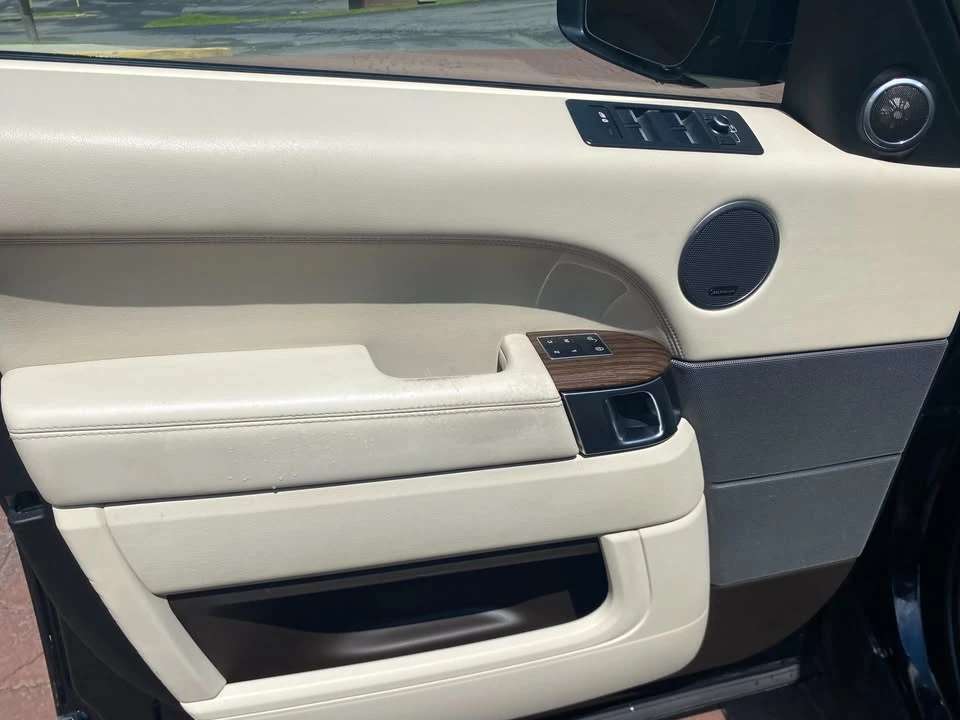 2015 Land Rover Range Rover L405 - Image 12 of 19