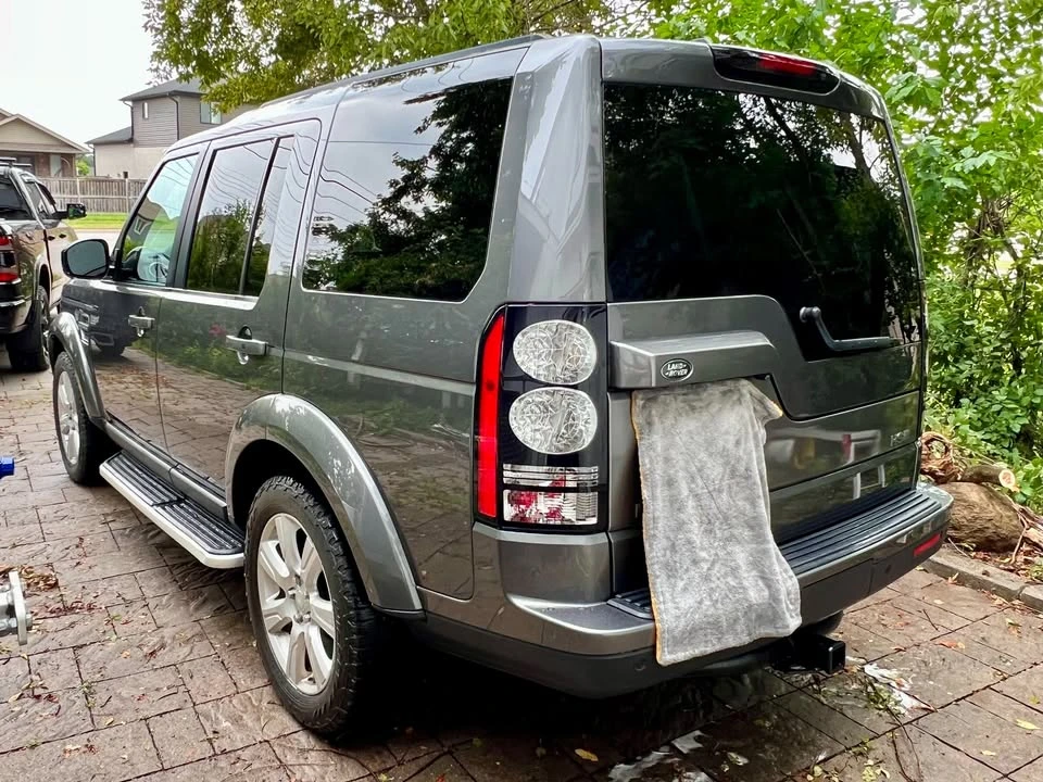 2015 Land Rover Discovery 4th Gen - Image 4 of 15