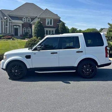 2015 Land Rover LR4 HSE Luxury