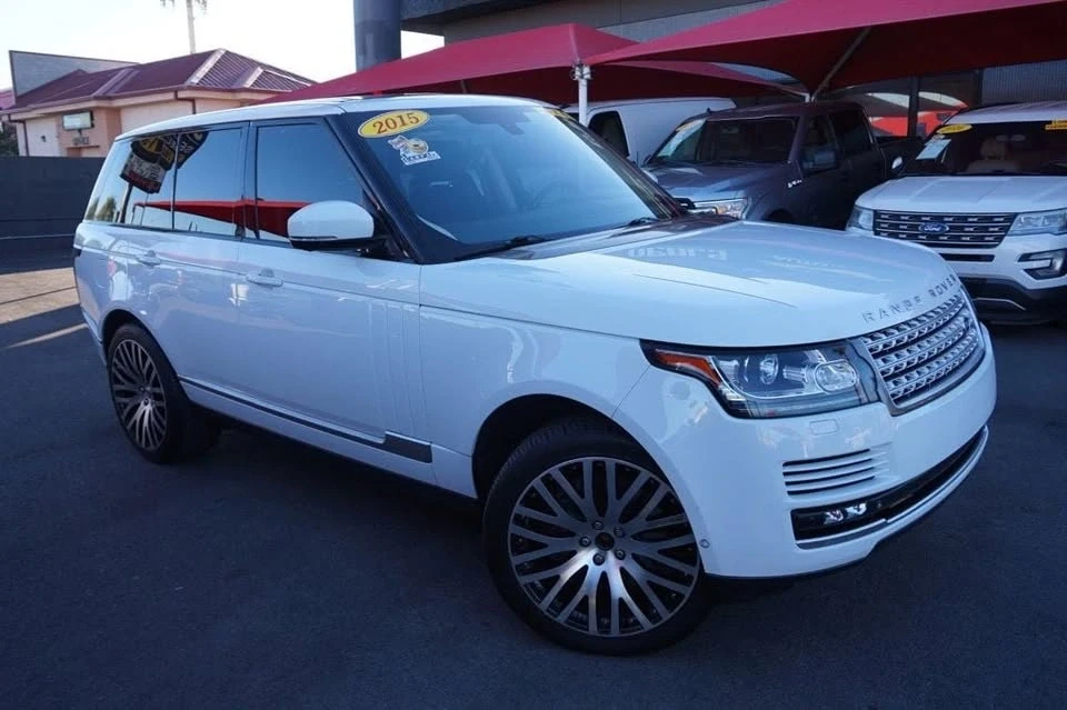 2015 Land Rover Range Rover L405 - Image 2 of 18